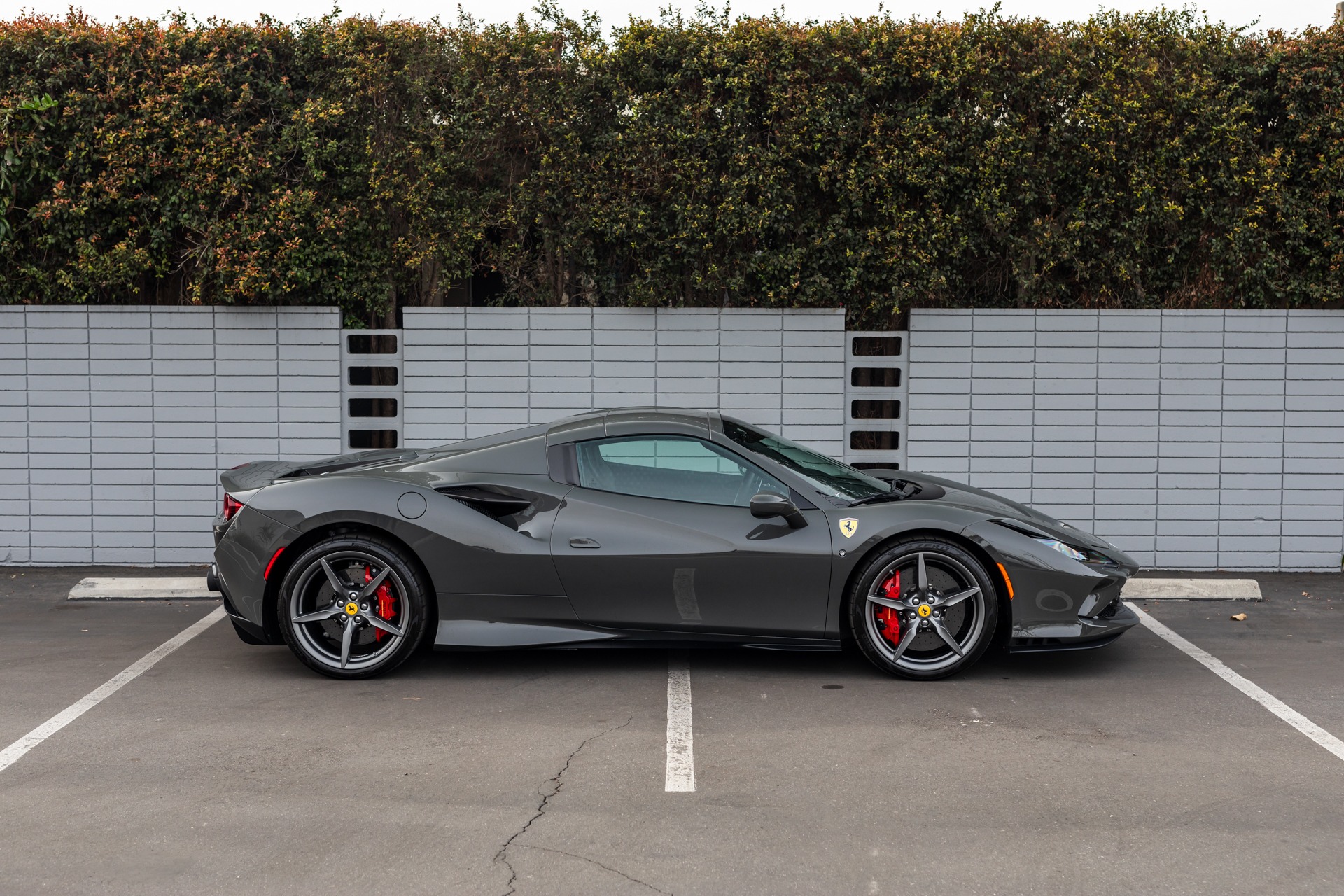 2021 Ferrari F8 Spider photo 3