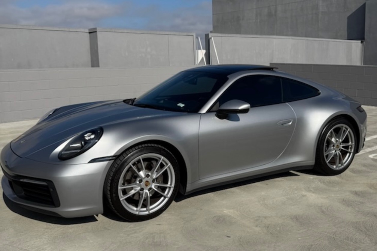 2020 Porsche 911 photo 2