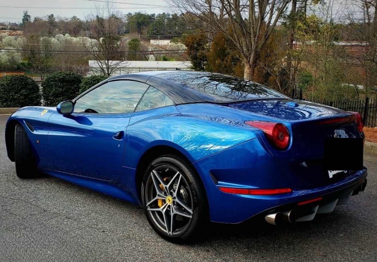 2015 Ferrari California T photo 3
