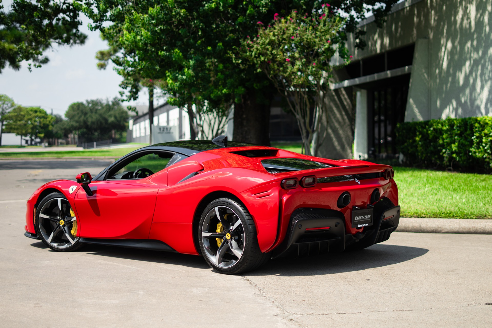2023 Ferrari SF90 Stradale photo 2