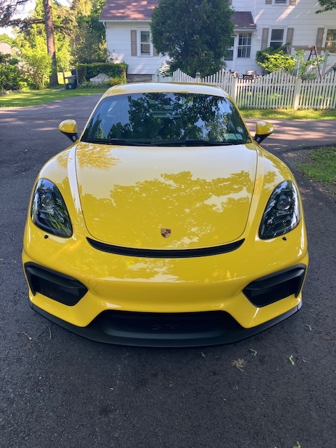 2022 Porsche Cayman GT4 photo 4
