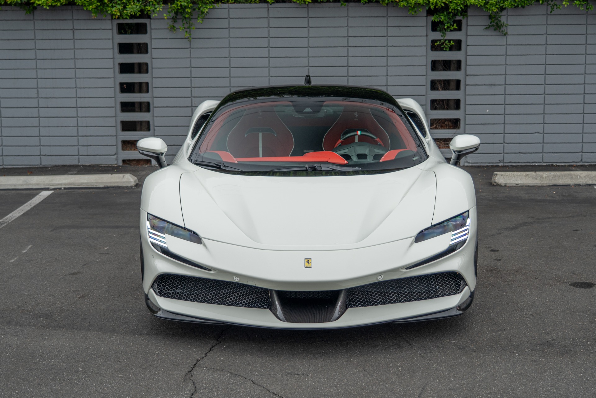 2022 Ferrari SF90 Stradale photo 2