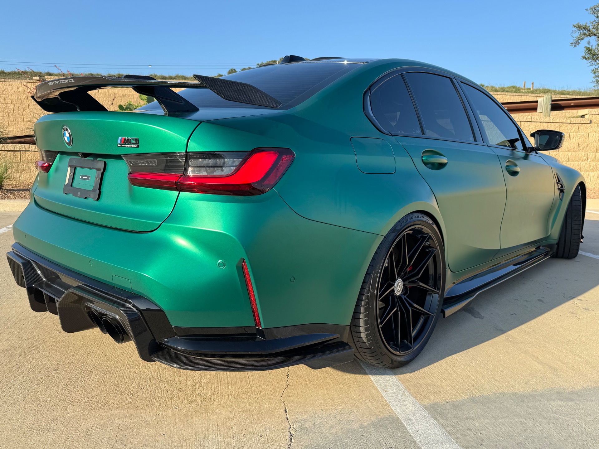 2025 Bmw M3 3 photo 3