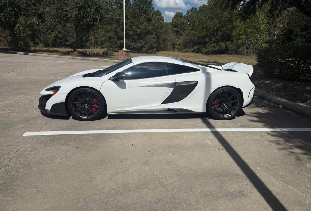 2016 Mclaren 675LT photo 2