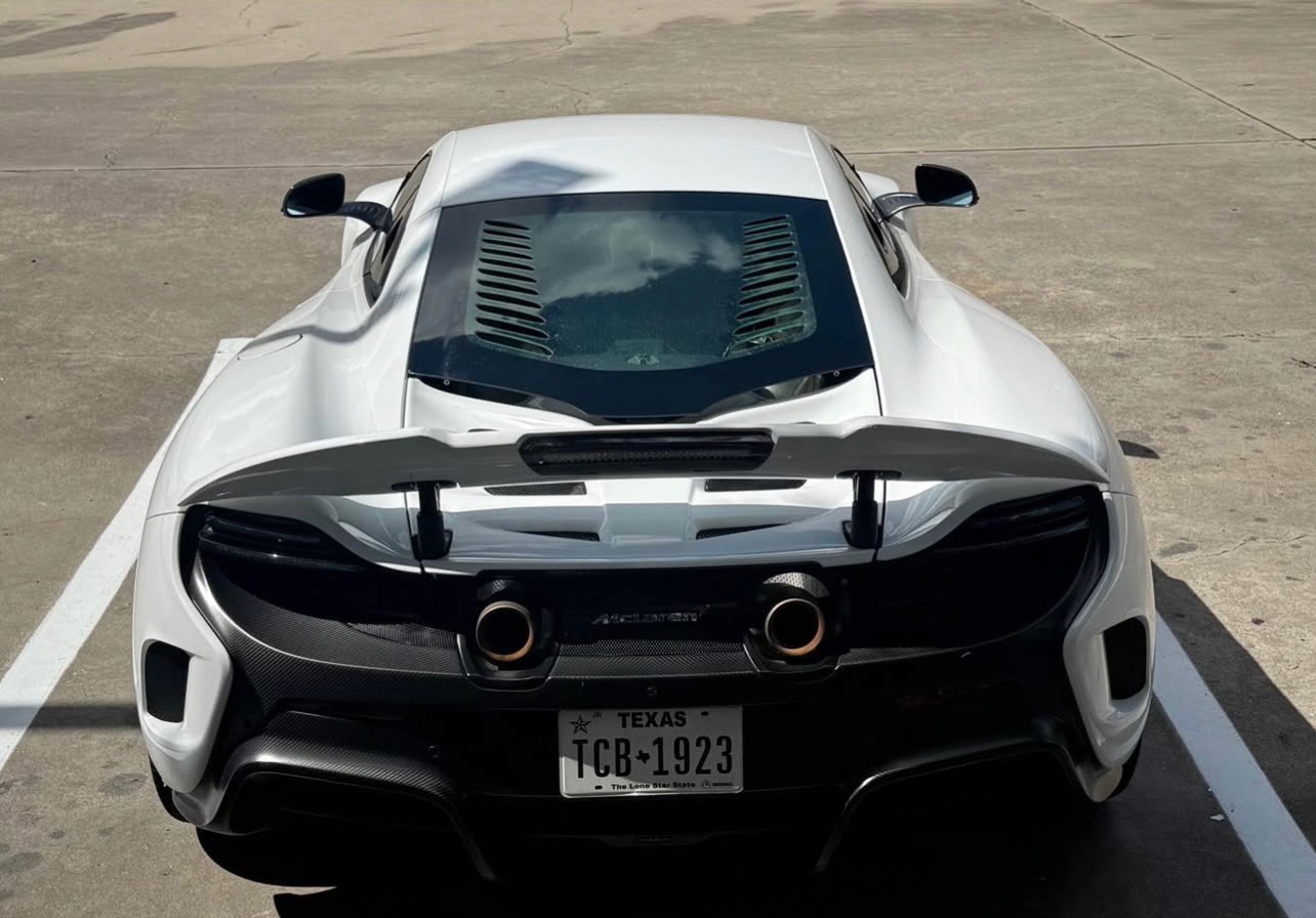 2016 Mclaren 675LT photo 4