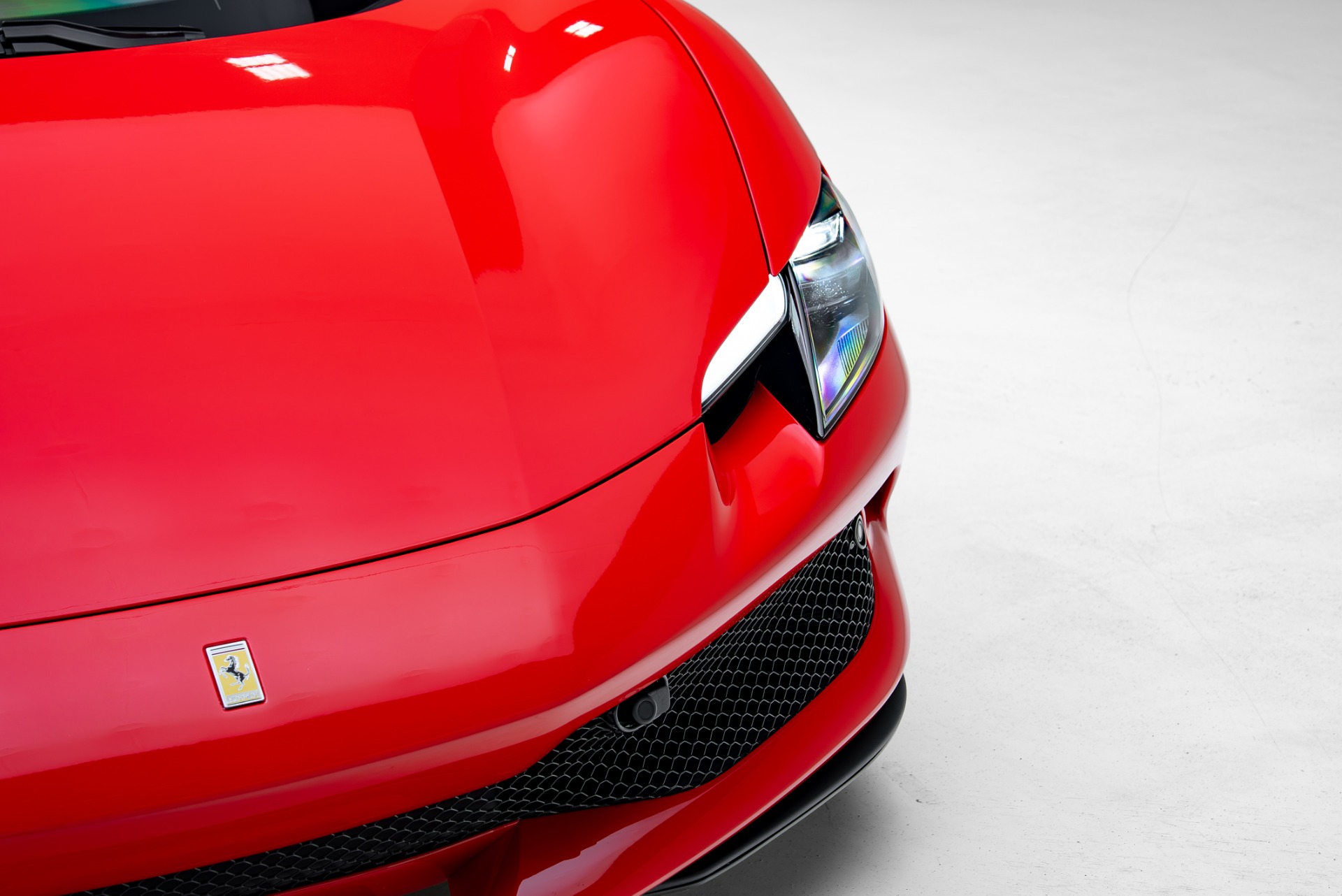 2023 Ferrari 296 Base - Photo 14