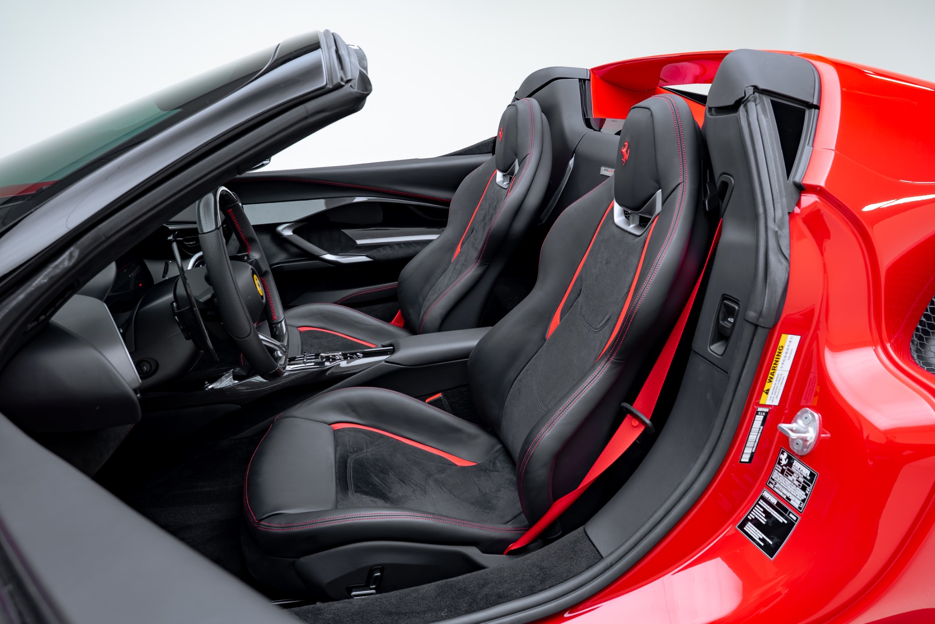 2023 Ferrari 296 Base - Photo 18
