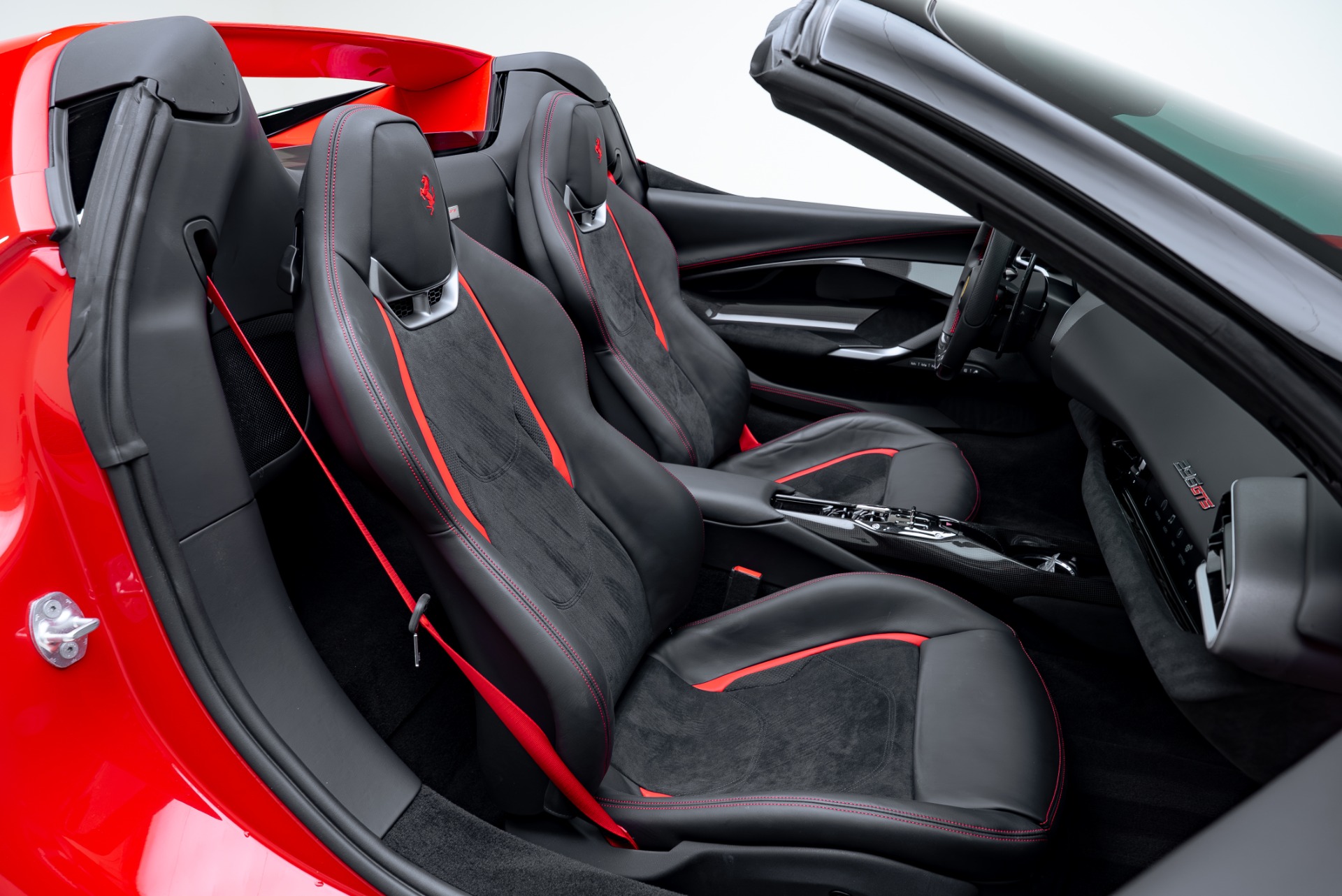 2023 Ferrari 296 Base - Photo 19