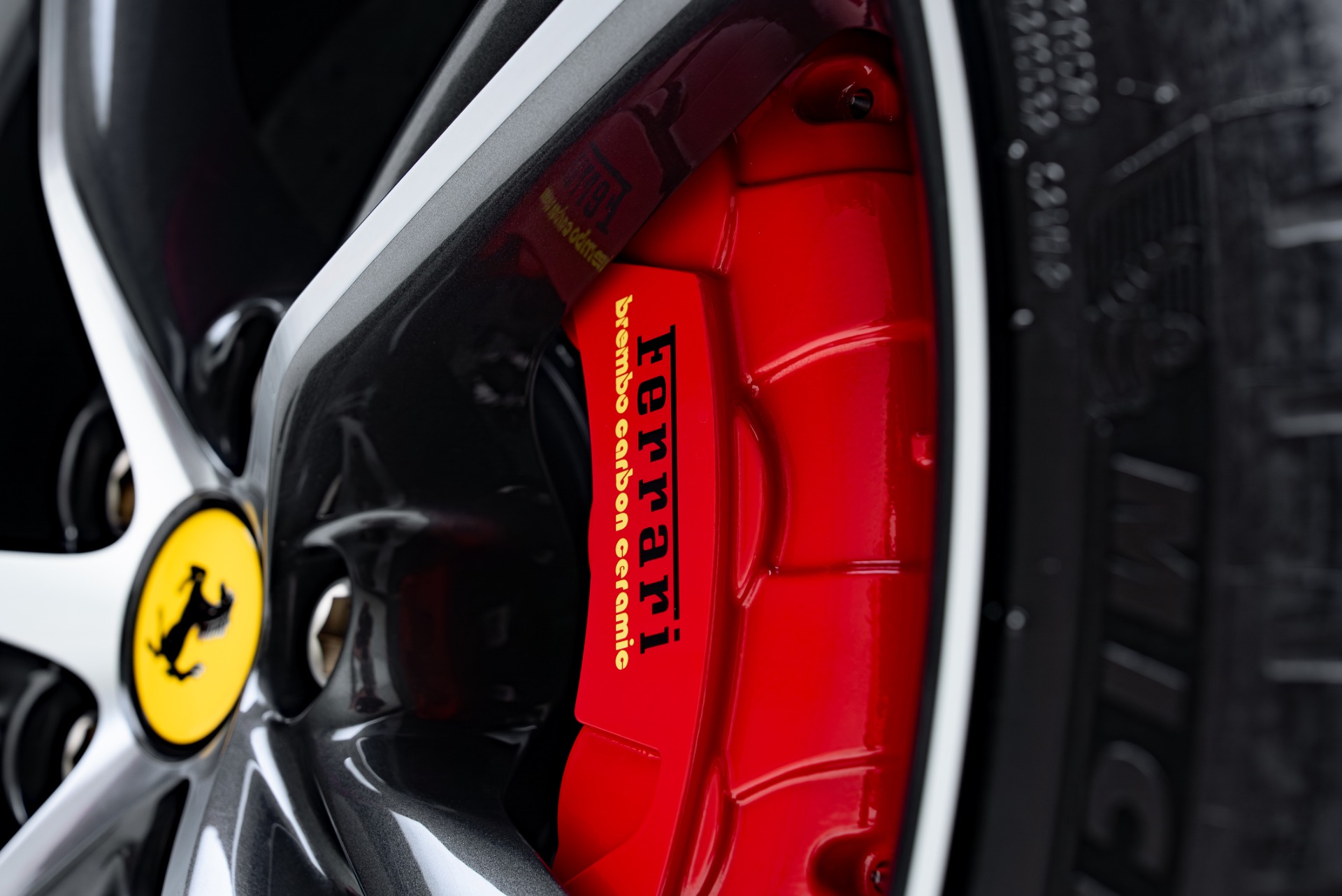 2023 Ferrari 296 Base - Photo 32