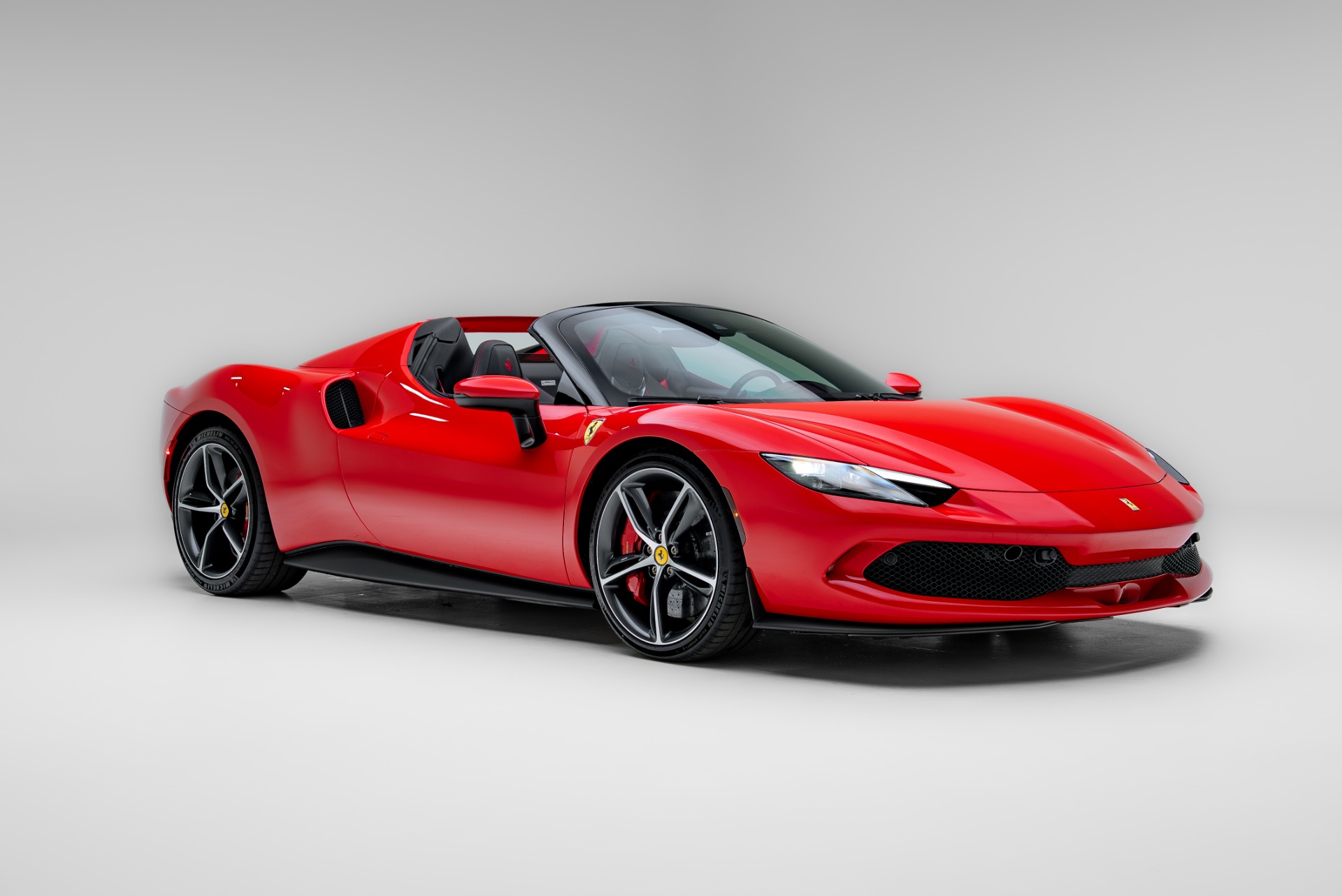 2023 Ferrari 296 Base - Photo 8