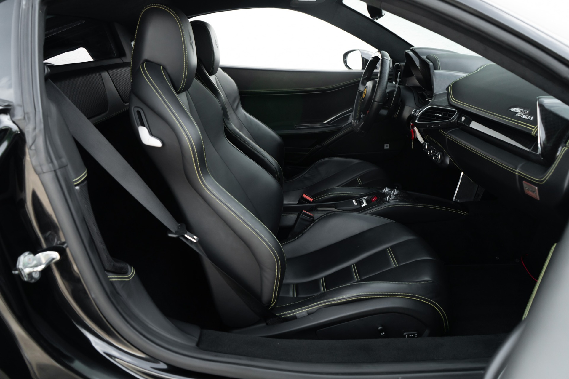 2011 Ferrari 458 Italia Base - Photo 19