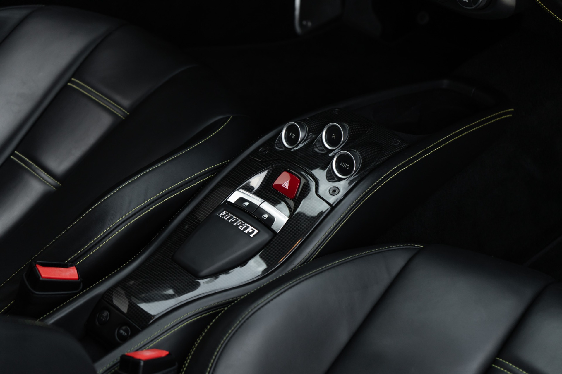 2011 Ferrari 458 Italia Base - Photo 23