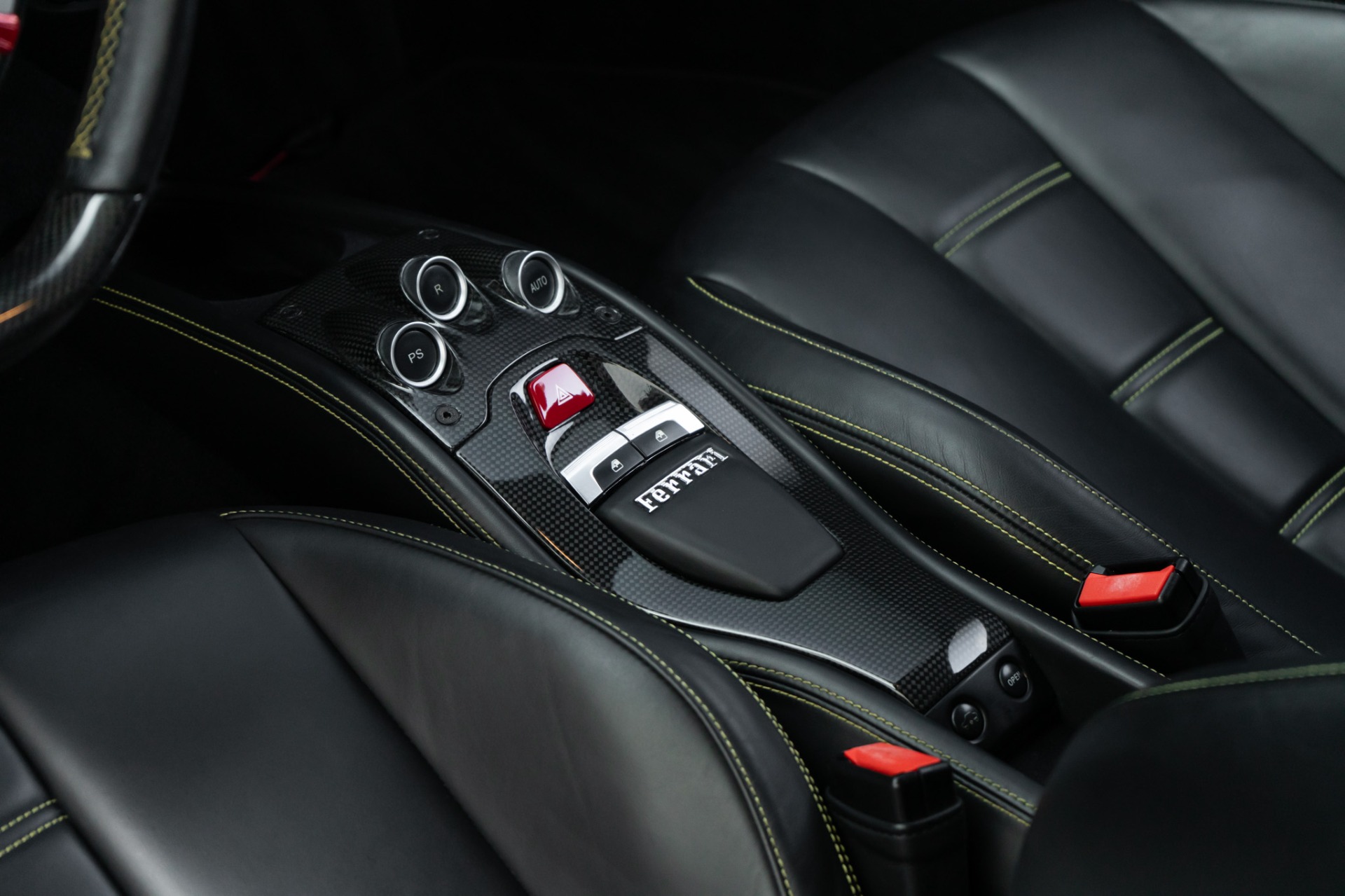 2011 Ferrari 458 Italia Base - Photo 24