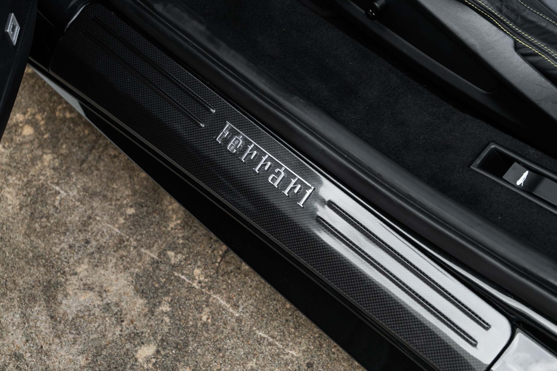 2011 Ferrari 458 Italia Base - Photo 37