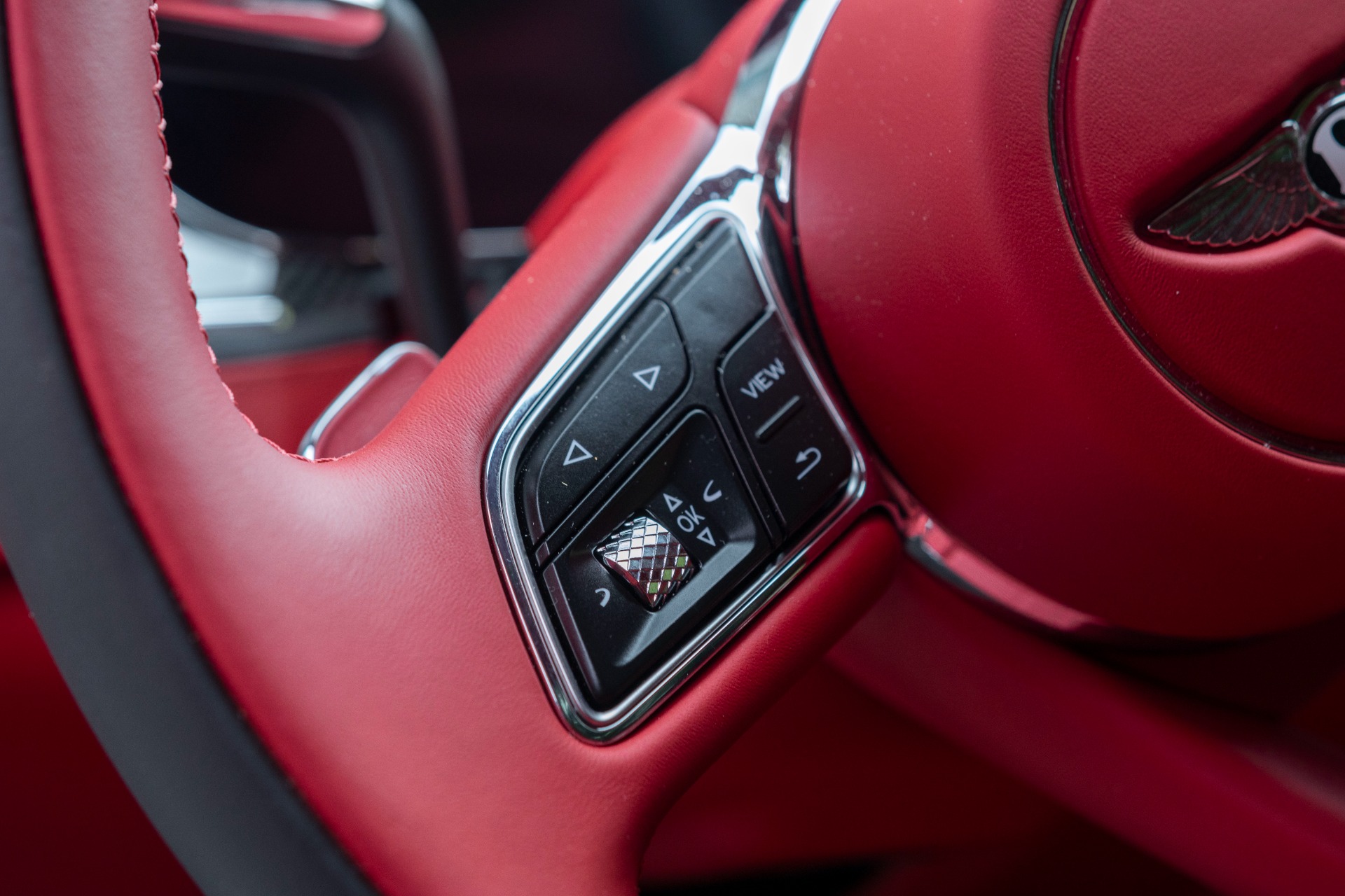 2024 Bentley Flying Spur Mulliner - Photo 30