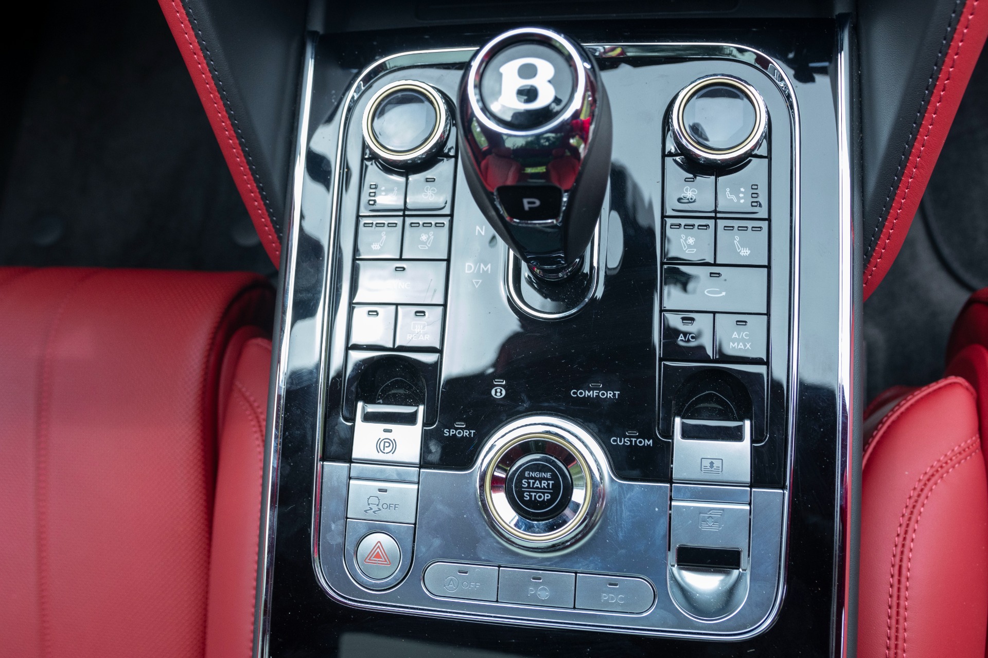 2024 Bentley Flying Spur Mulliner - Photo 43