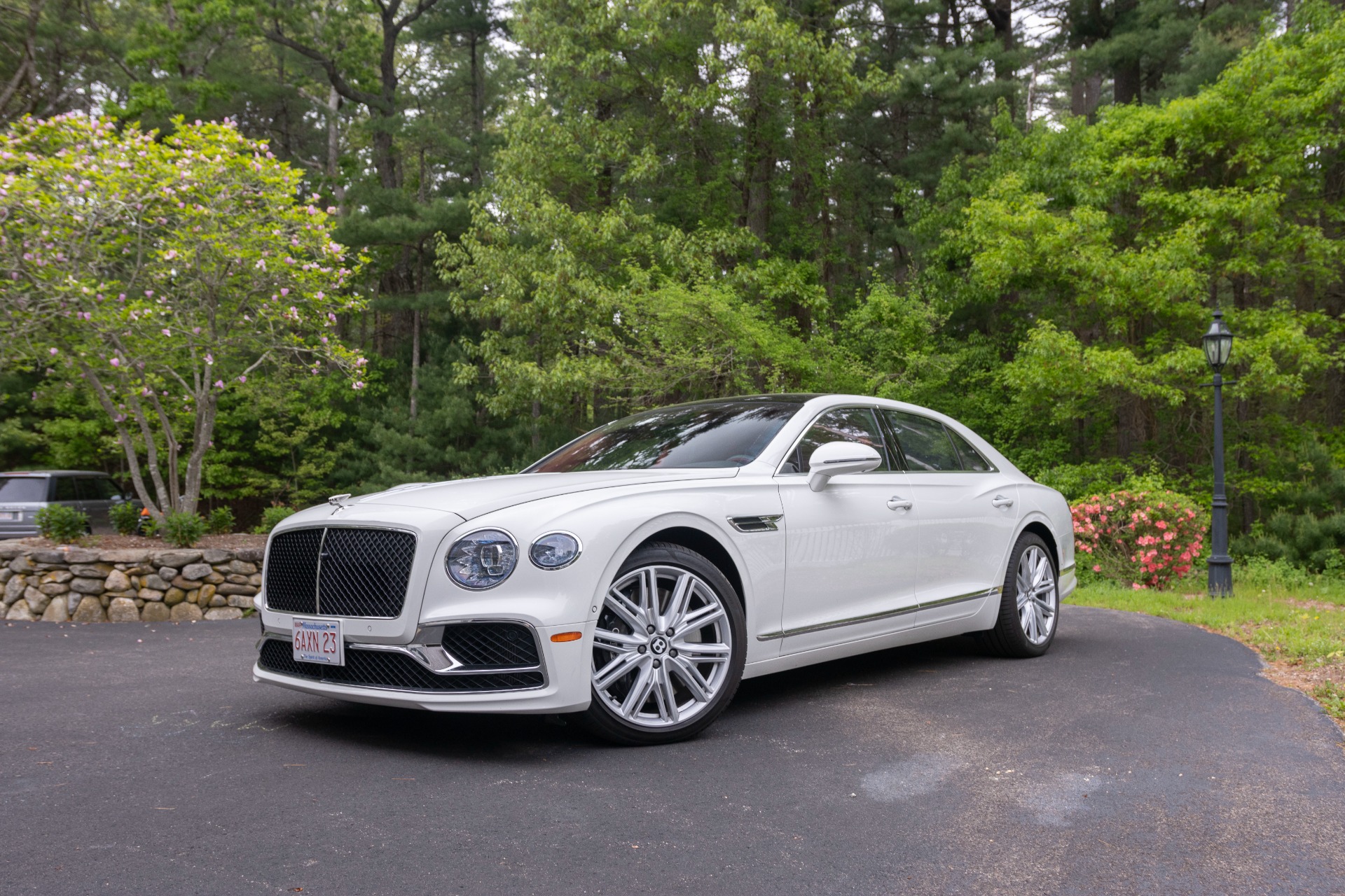 2024 Bentley Flying Spur's photo