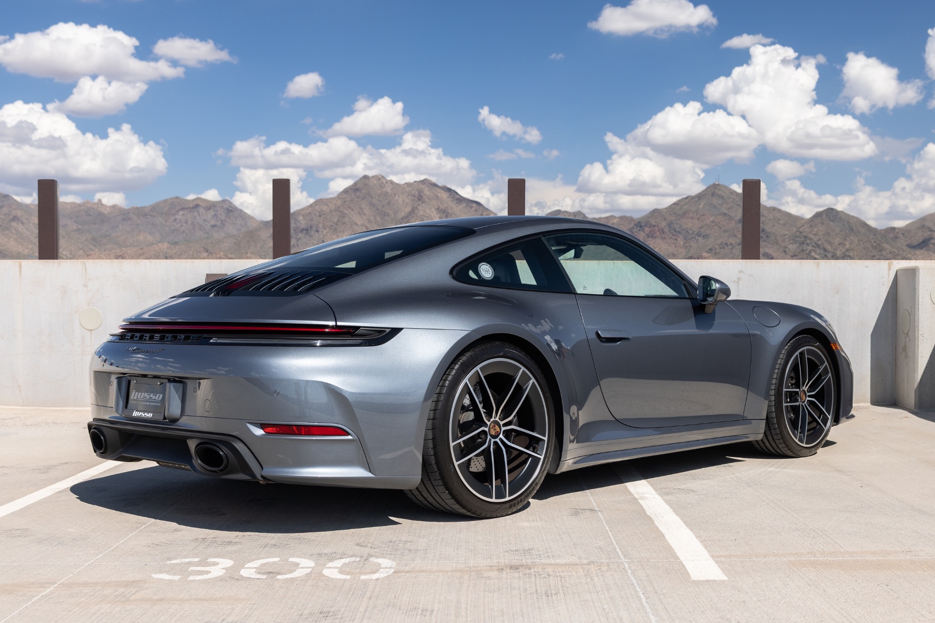 2025 Porsche 911 T - Photo 10