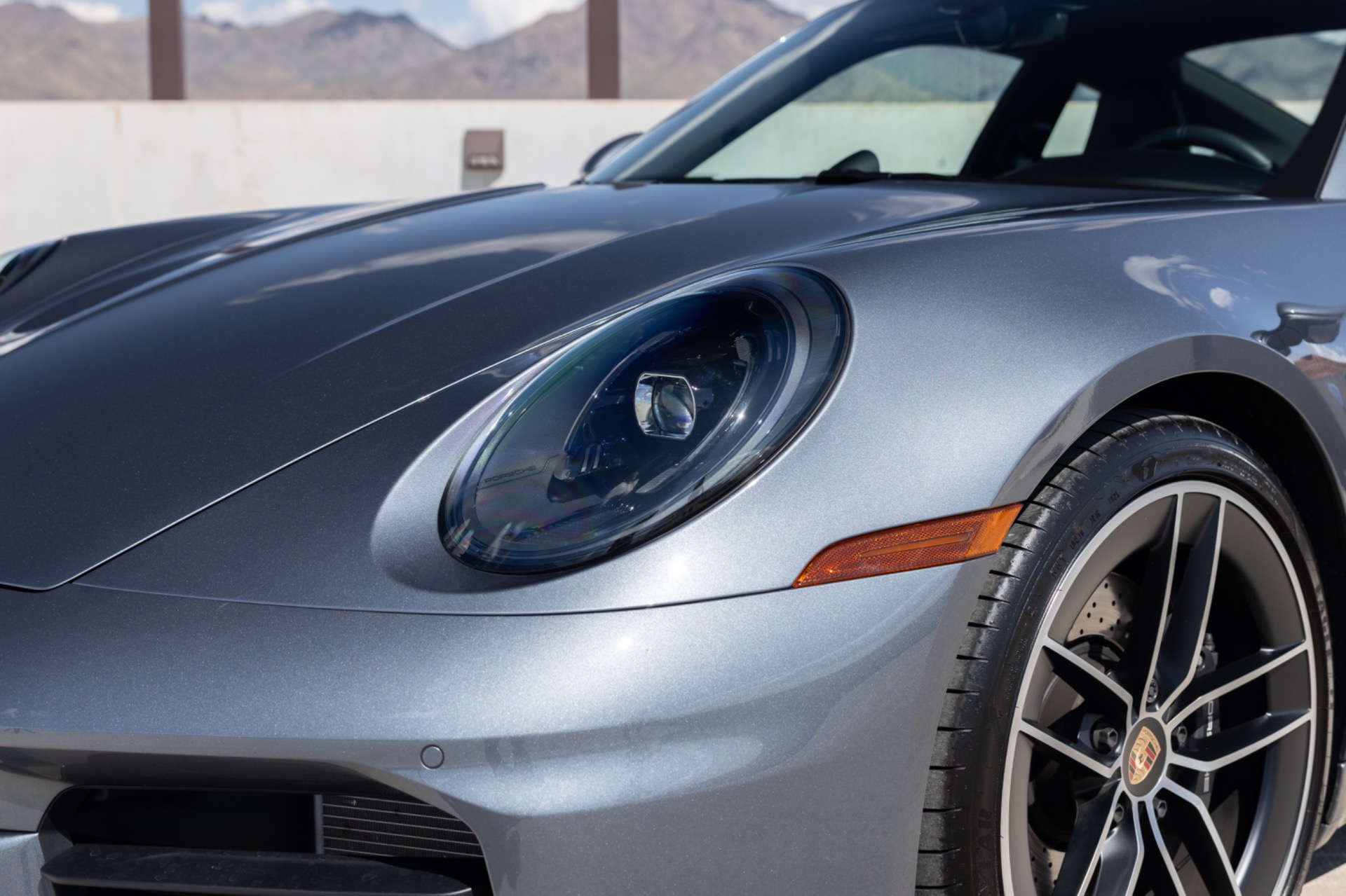 2025 Porsche 911 T - Photo 18