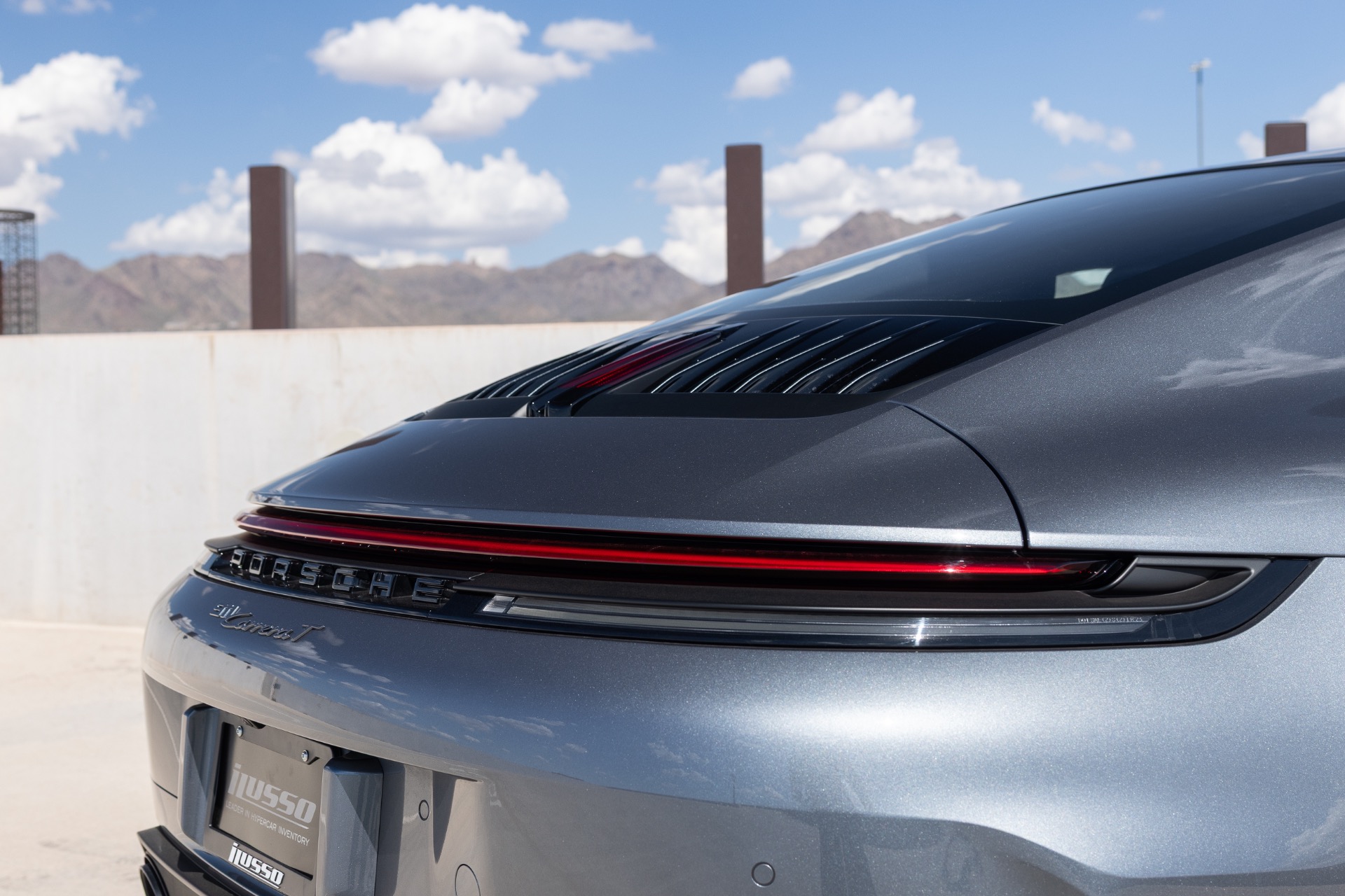 2025 Porsche 911 T - Photo 30
