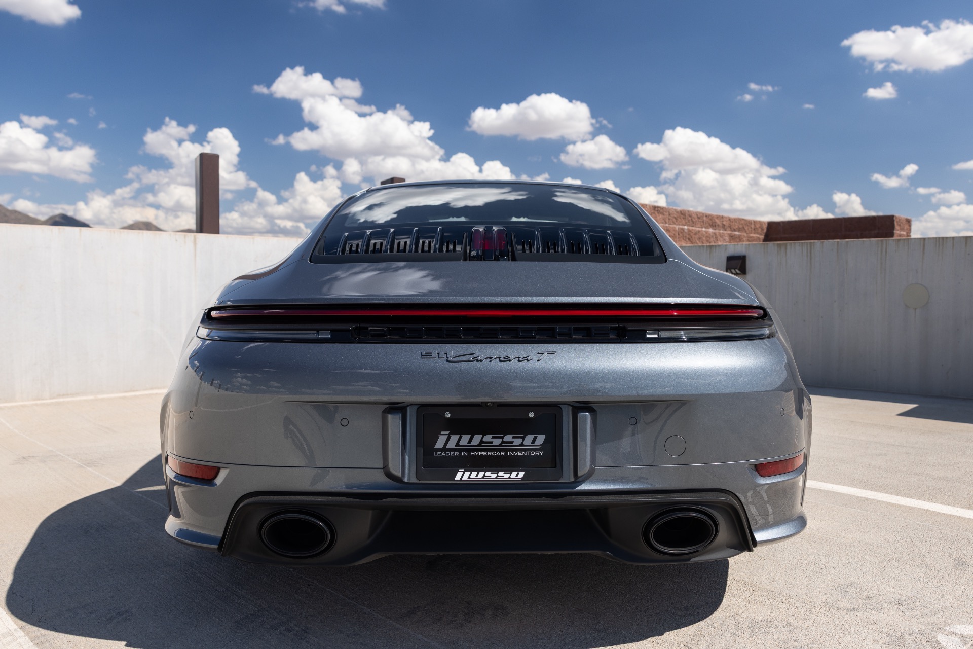 2025 Porsche 911 T - Photo 34
