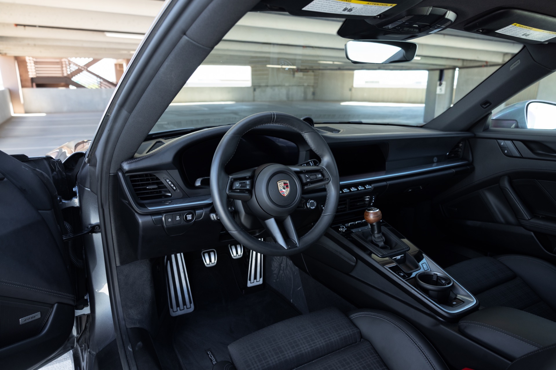 2025 Porsche 911 T - Photo 38