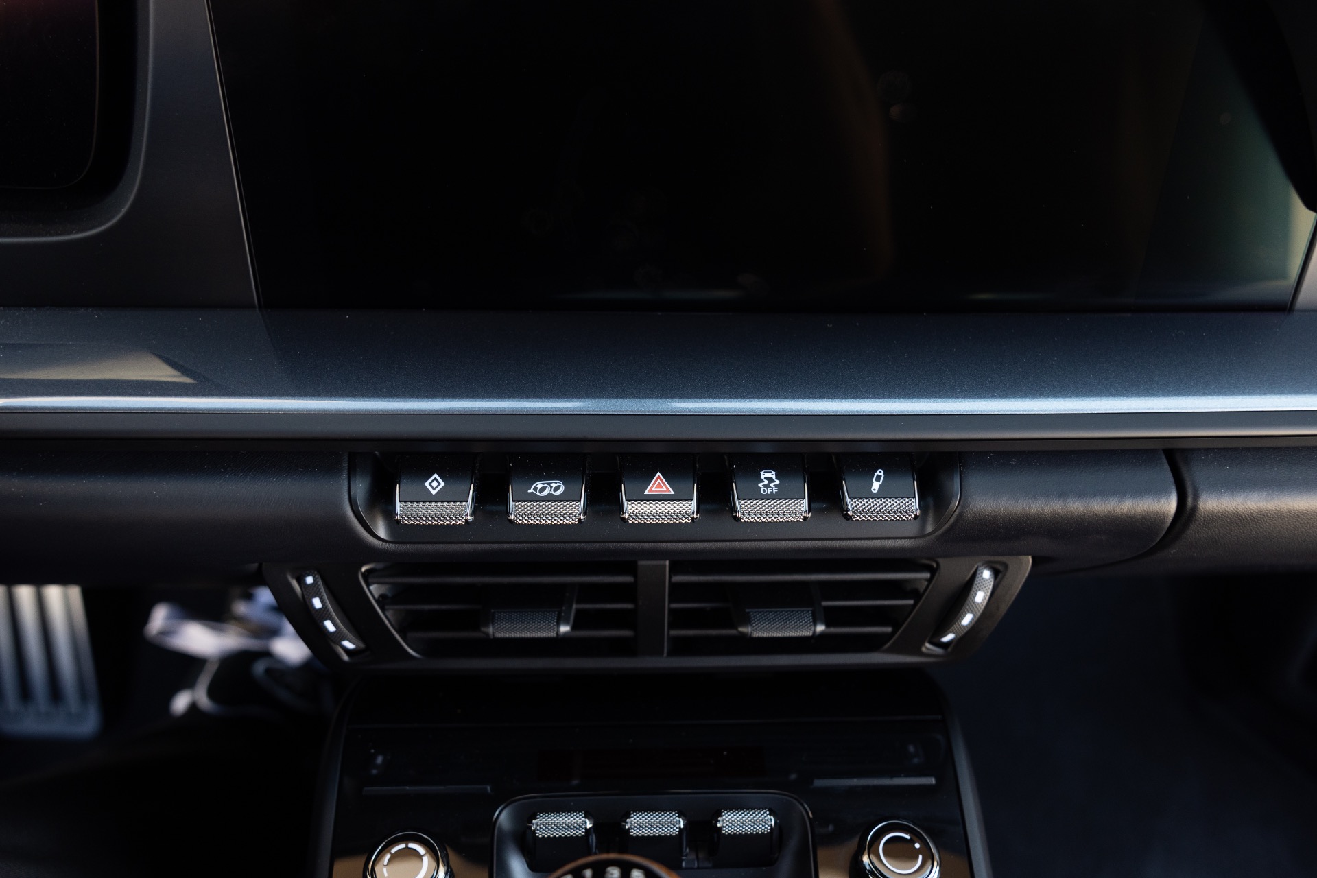 2025 Porsche 911 T - Photo 46