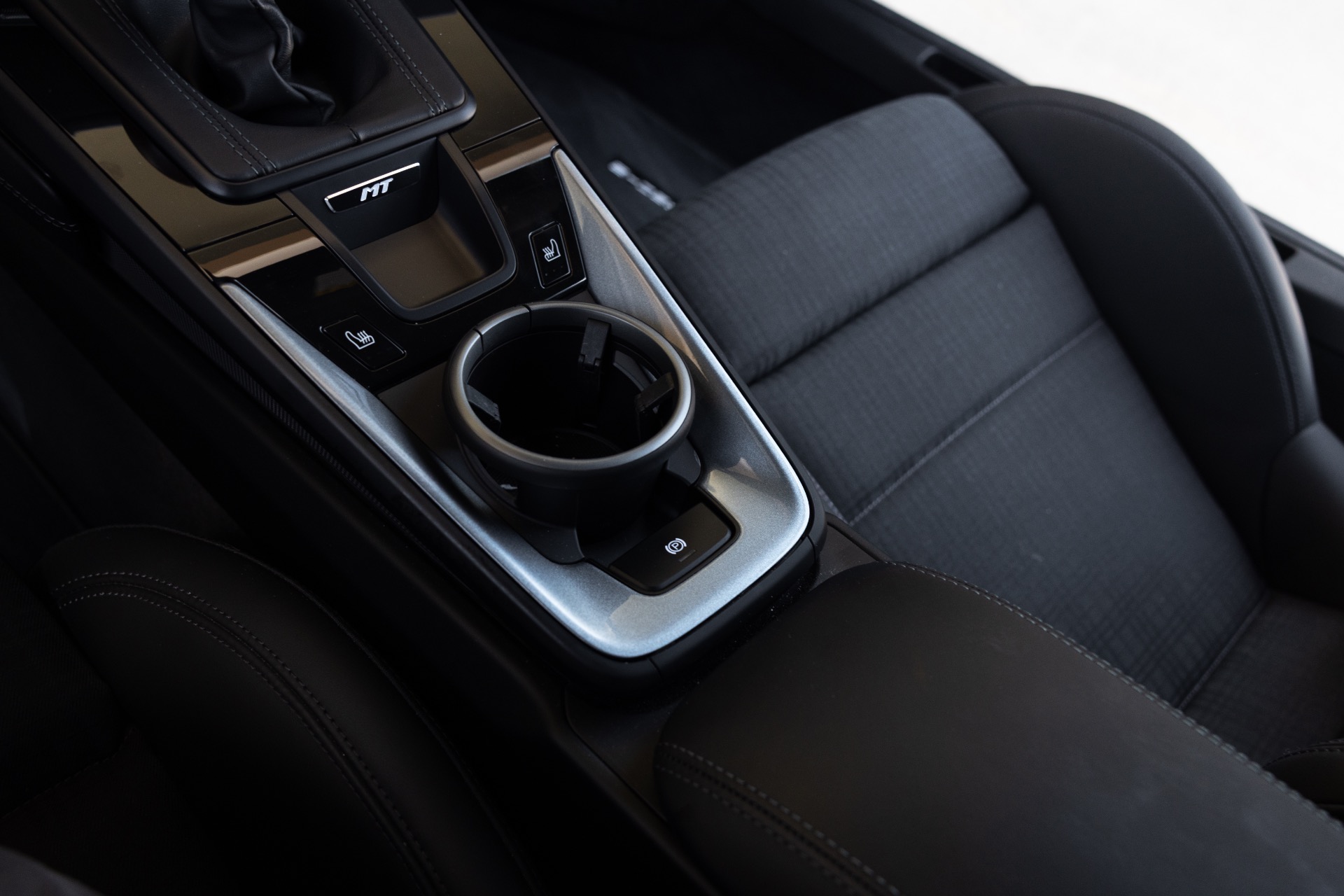 2025 Porsche 911 T - Photo 50