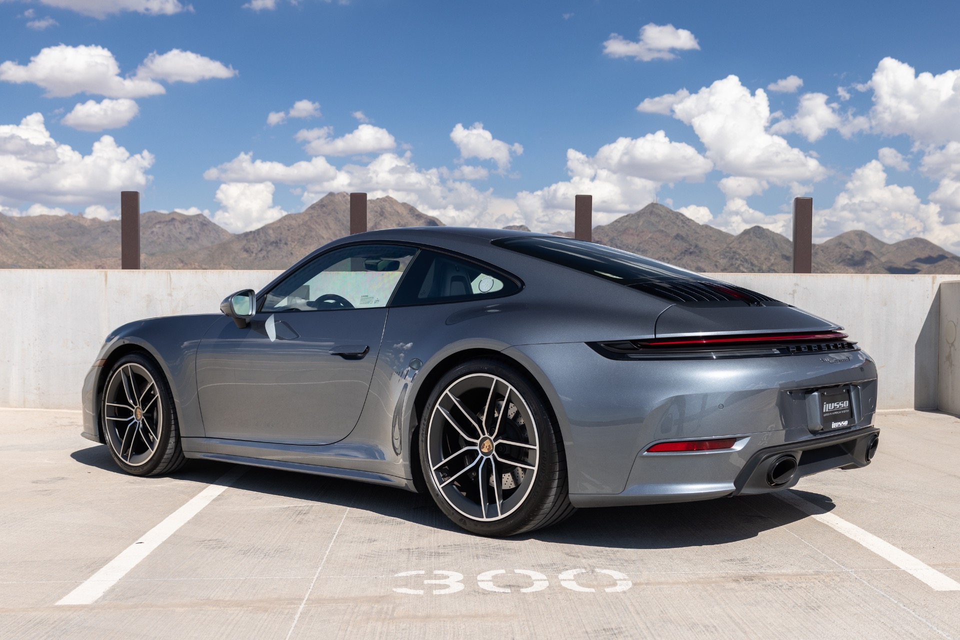 2025 Porsche 911 T - Photo 8
