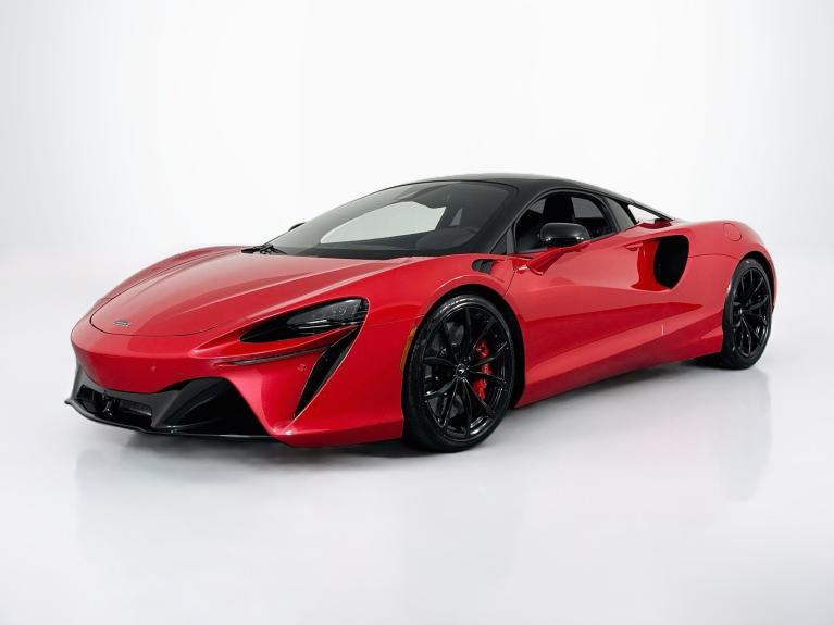 2024 McLaren Artura